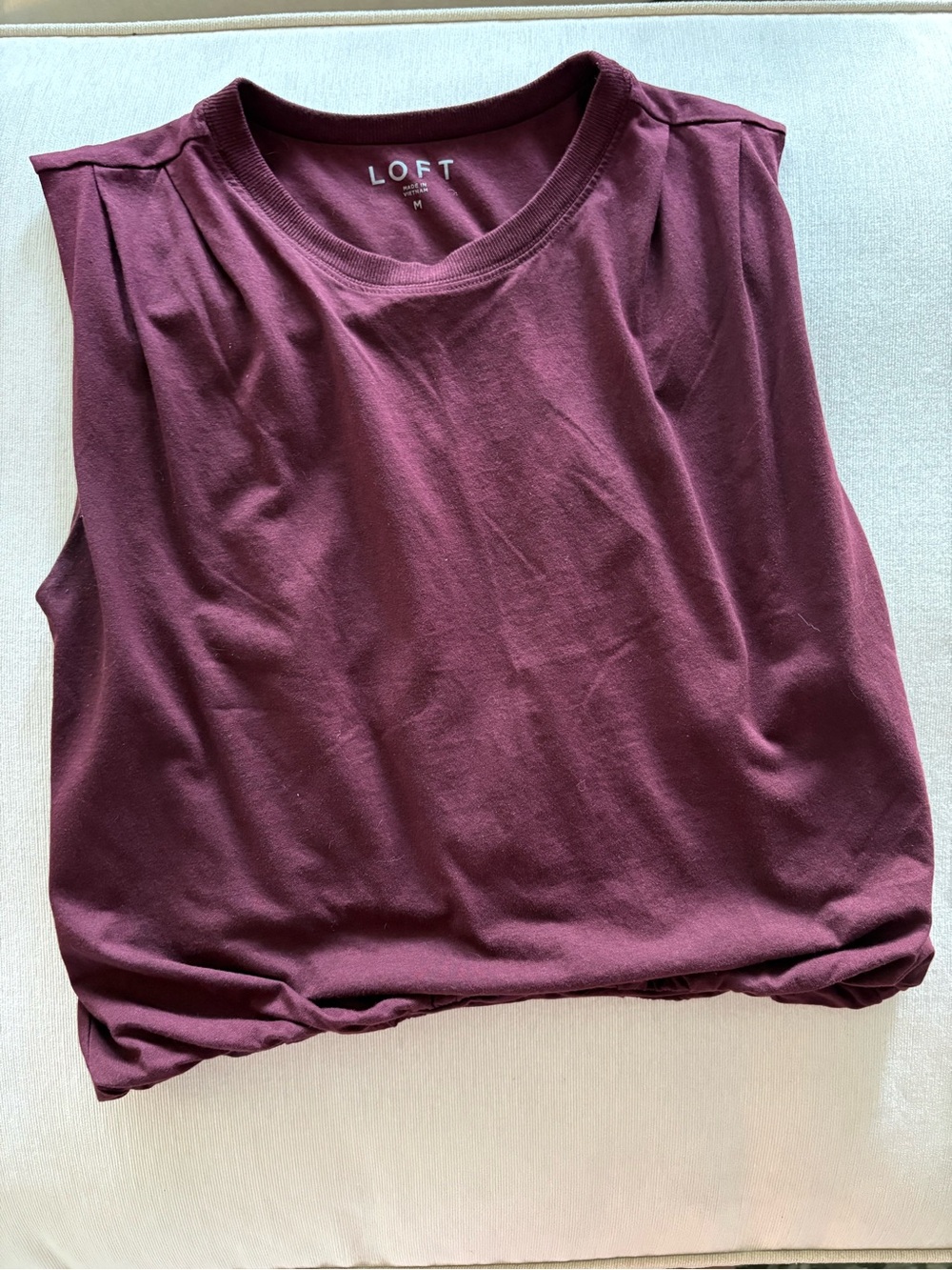 LOFT Sleeveless Crewneck Top in Wine
